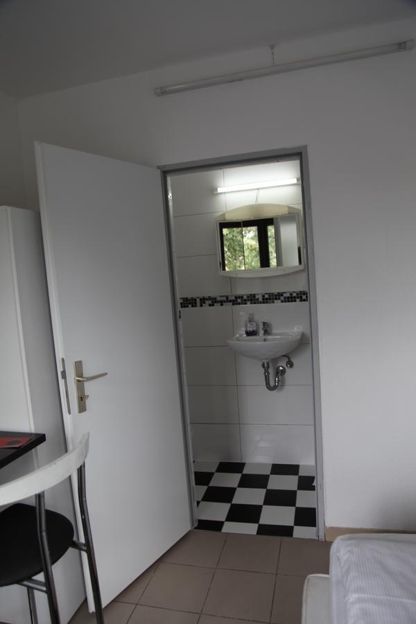 Hotel Moji Koeln Sieversstrasse Екстер'єр фото