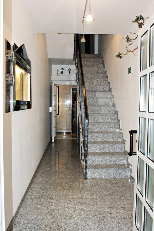 Hotel Moji Koeln Sieversstrasse Екстер'єр фото