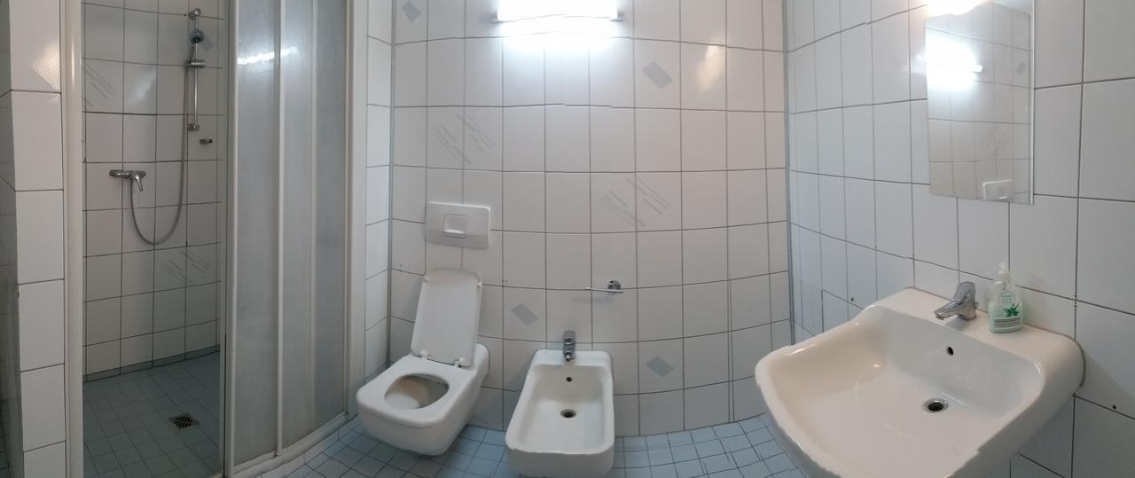 Hotel Moji Koeln Sieversstrasse Екстер'єр фото